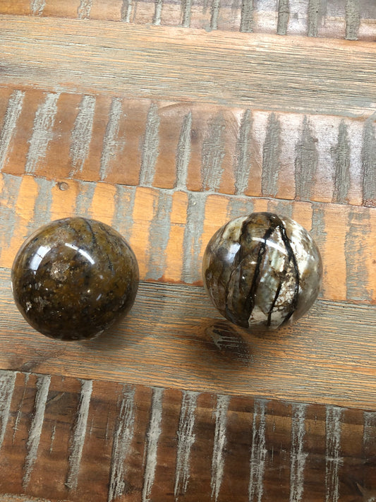FLOWER AGATE SPHERES