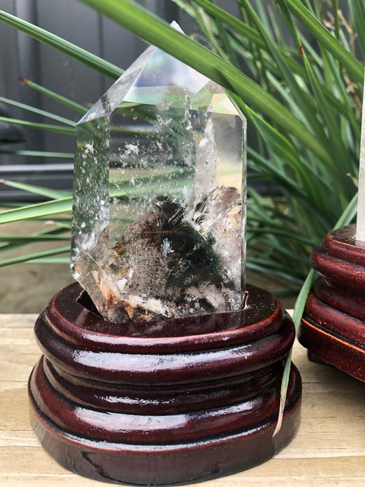 GARDEN QUARTZ TOWER(S) WITH WOODEN STAND(S)
