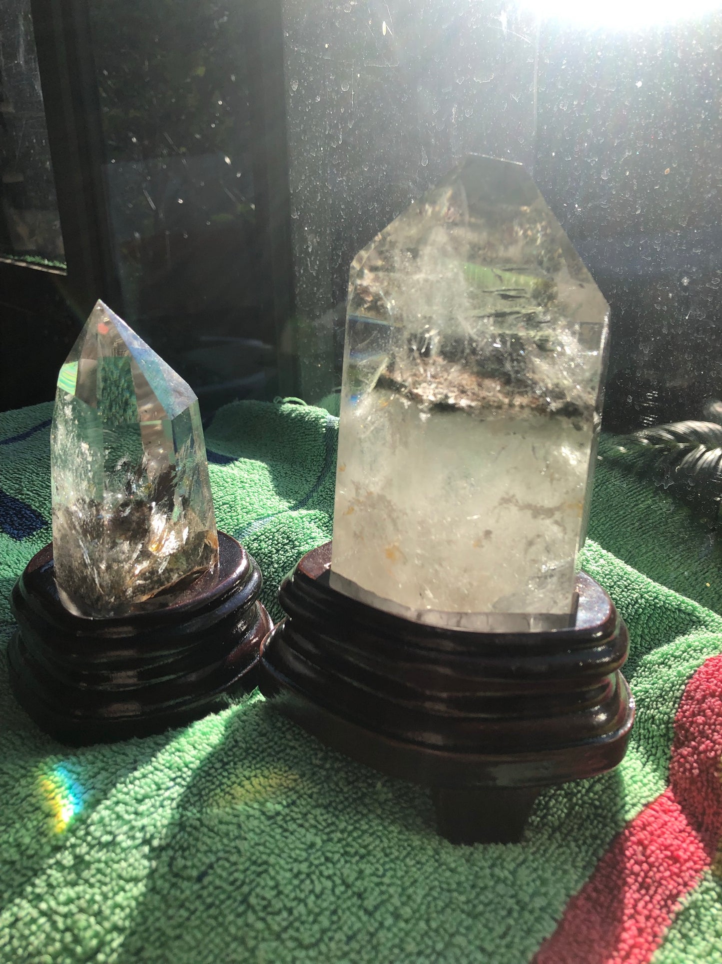 GARDEN QUARTZ TOWER(S) WITH WOODEN STAND(S)