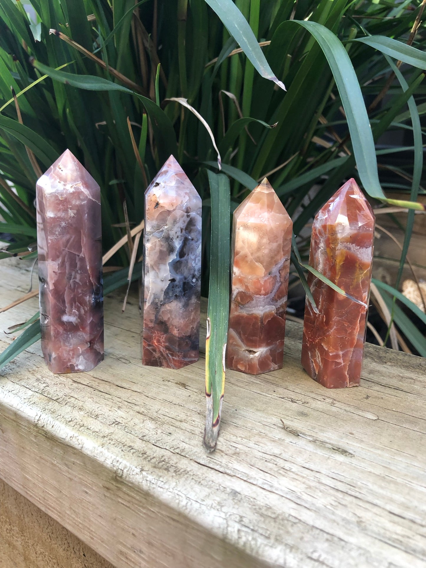 RED AGATE POINTS