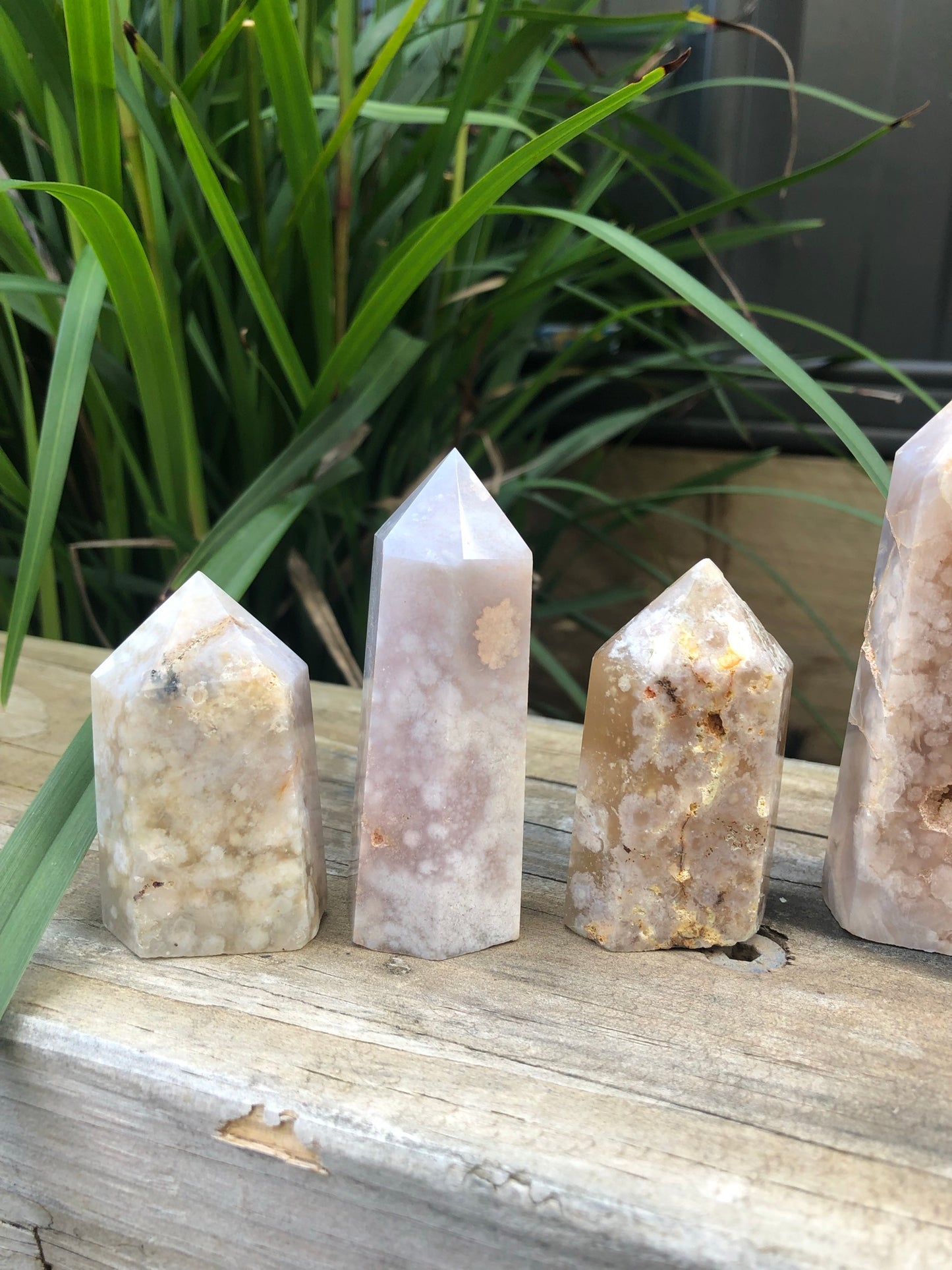 Flower Agate Point(s)