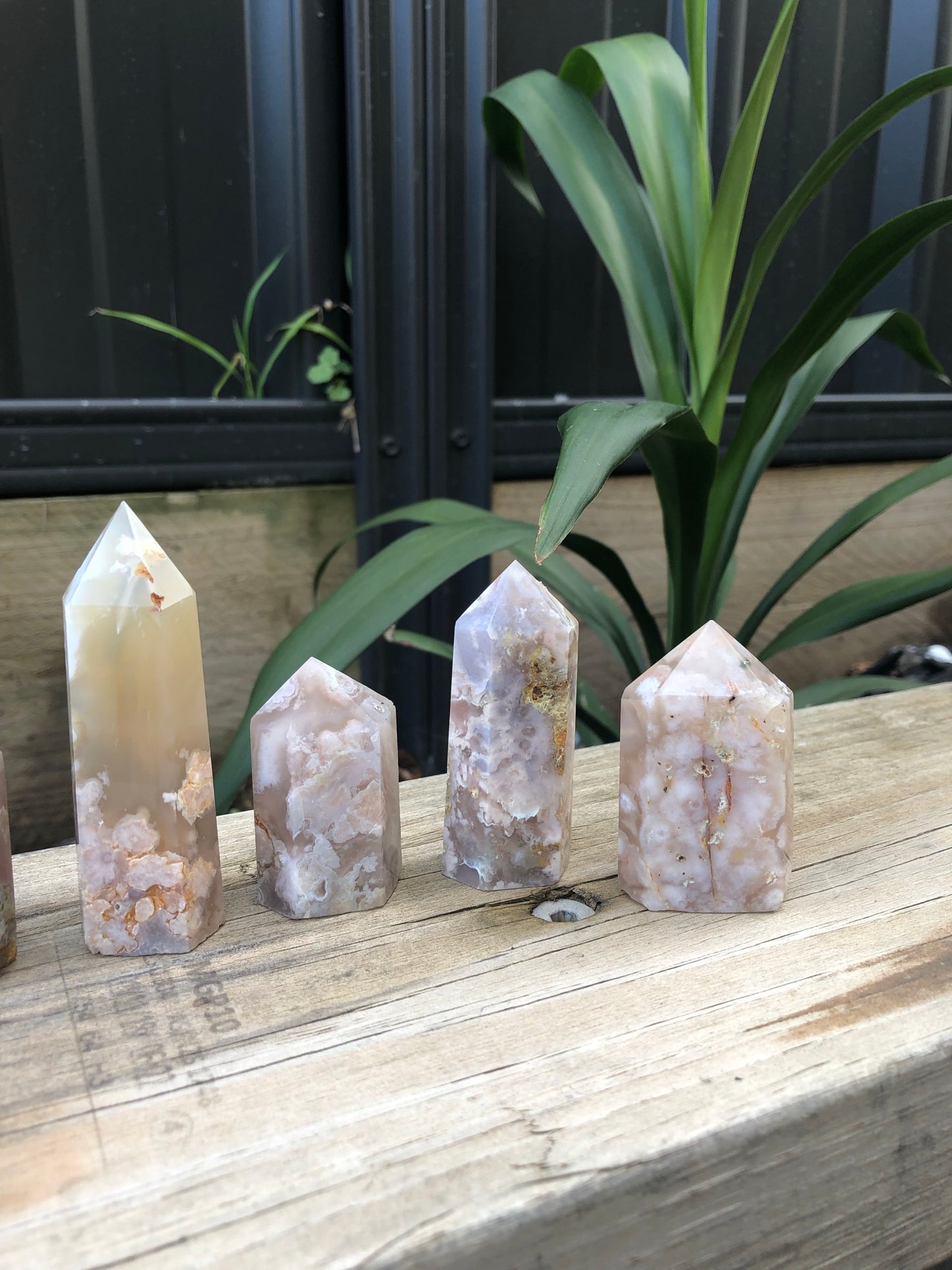 Flower Agate Point(s)