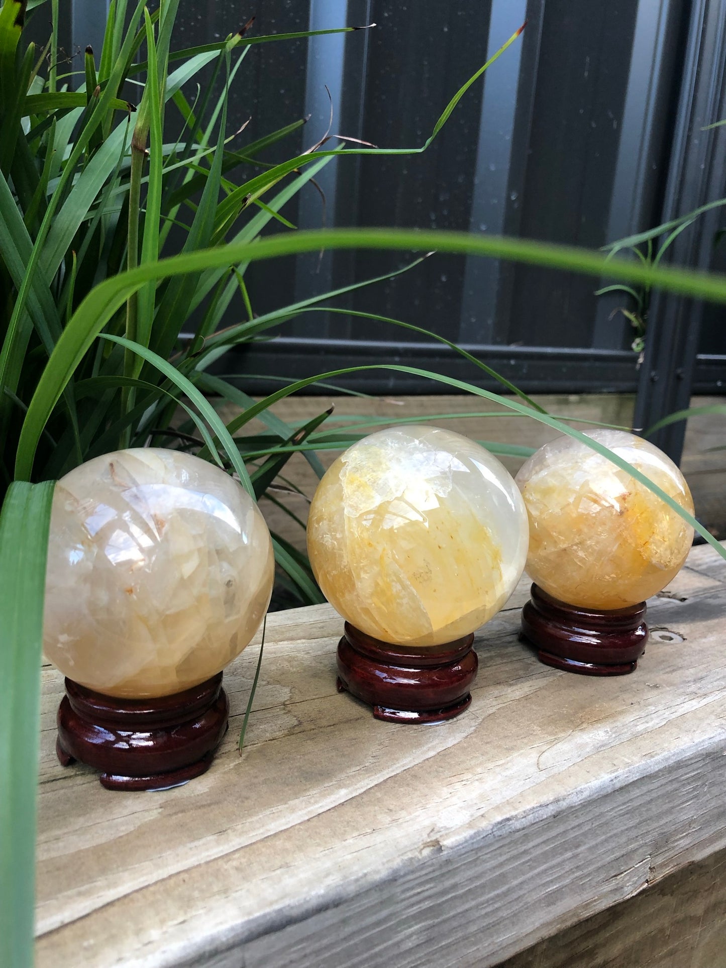 GOLDEN HEALER SPHERE(S)