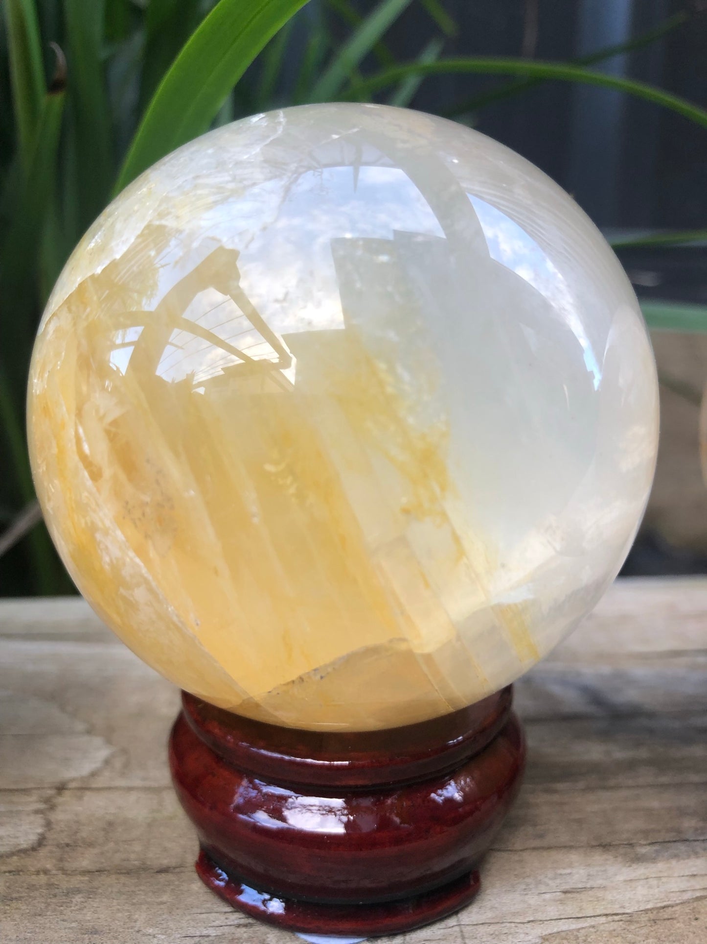GOLDEN HEALER SPHERE(S)