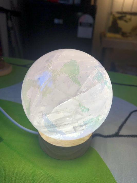 AURA ROSE QUARTZ SPHERE