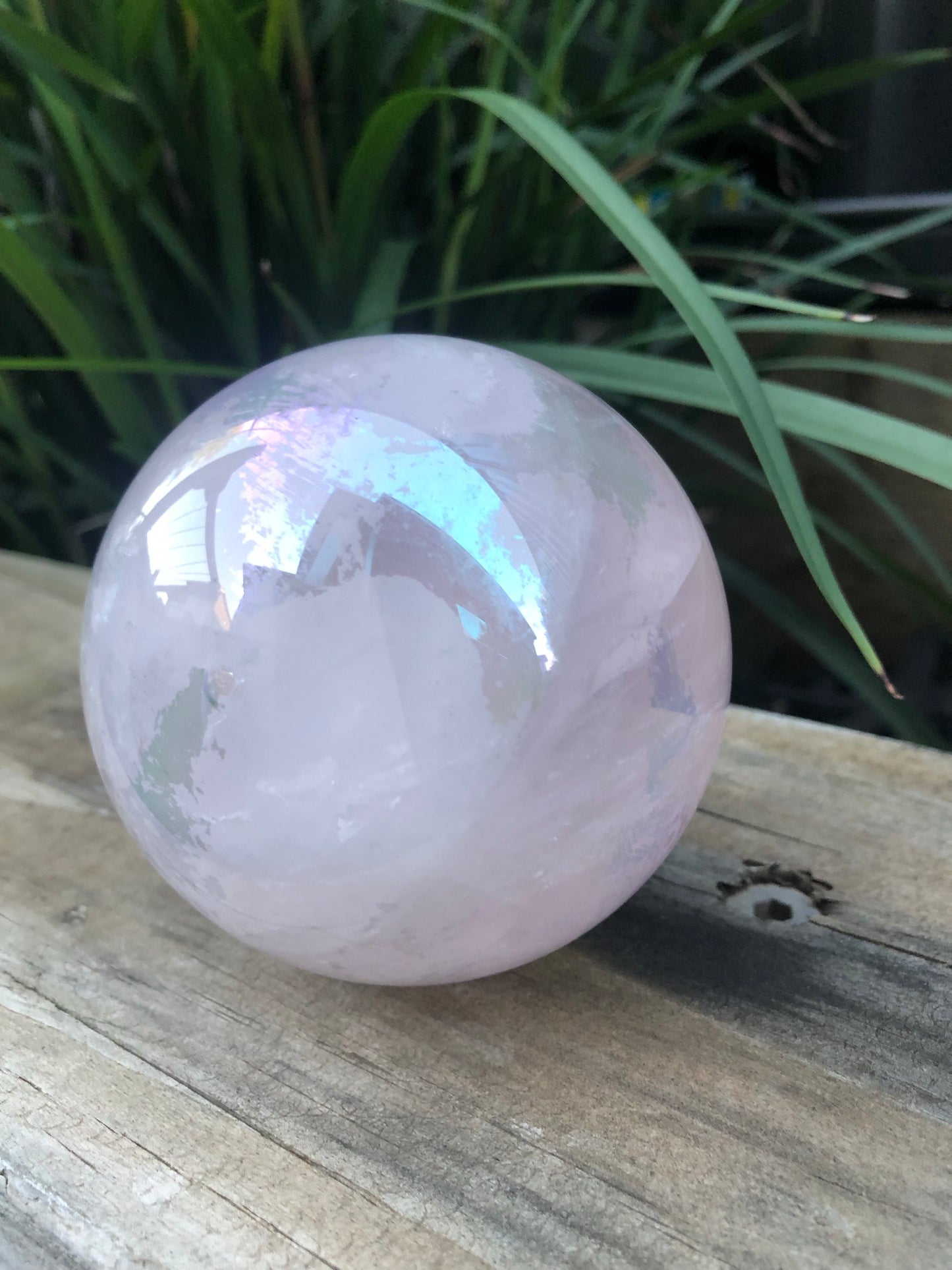 AURA ROSE QUARTZ SPHERE
