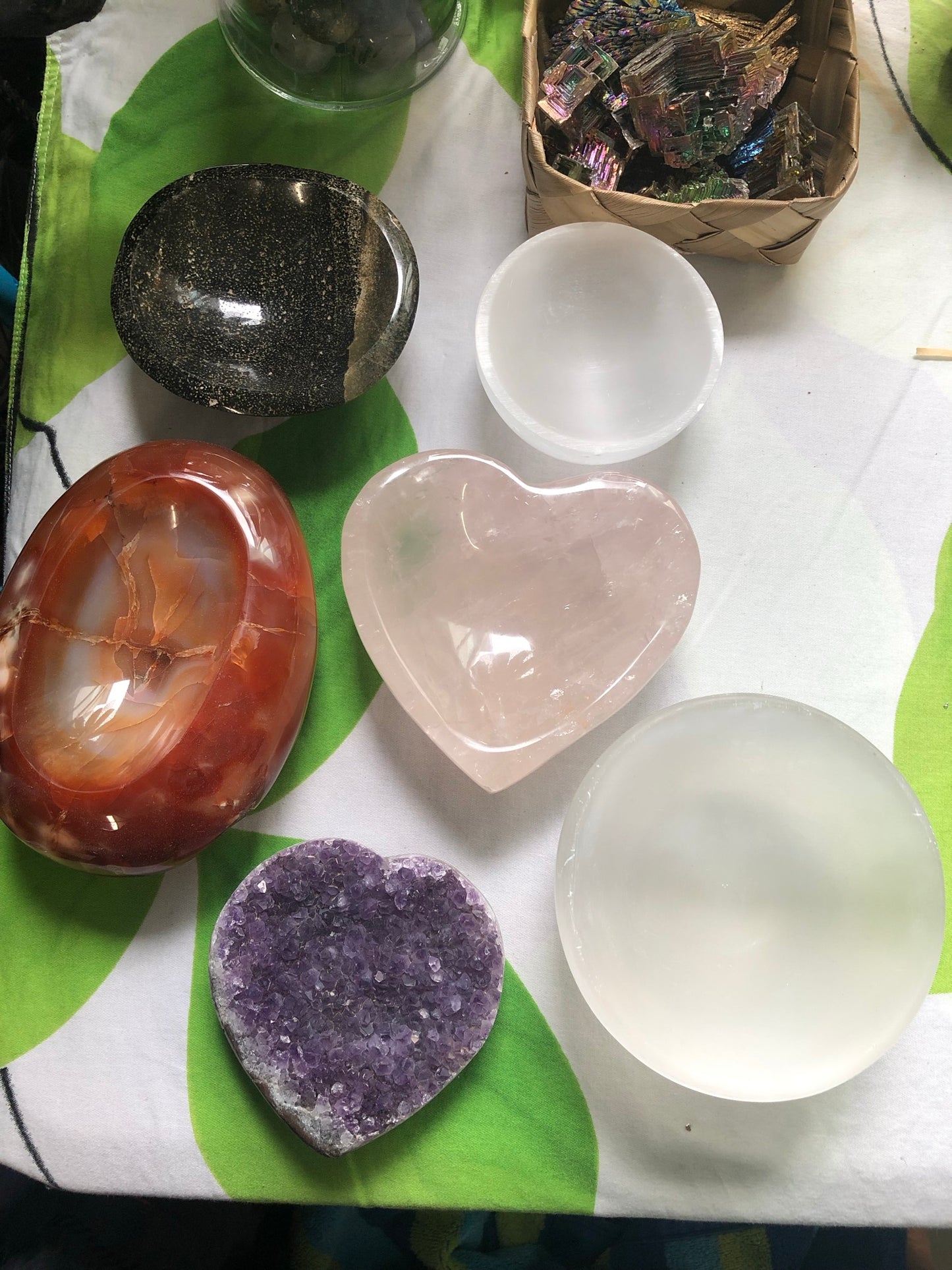 CRYSTAL DISHES & BOWLS