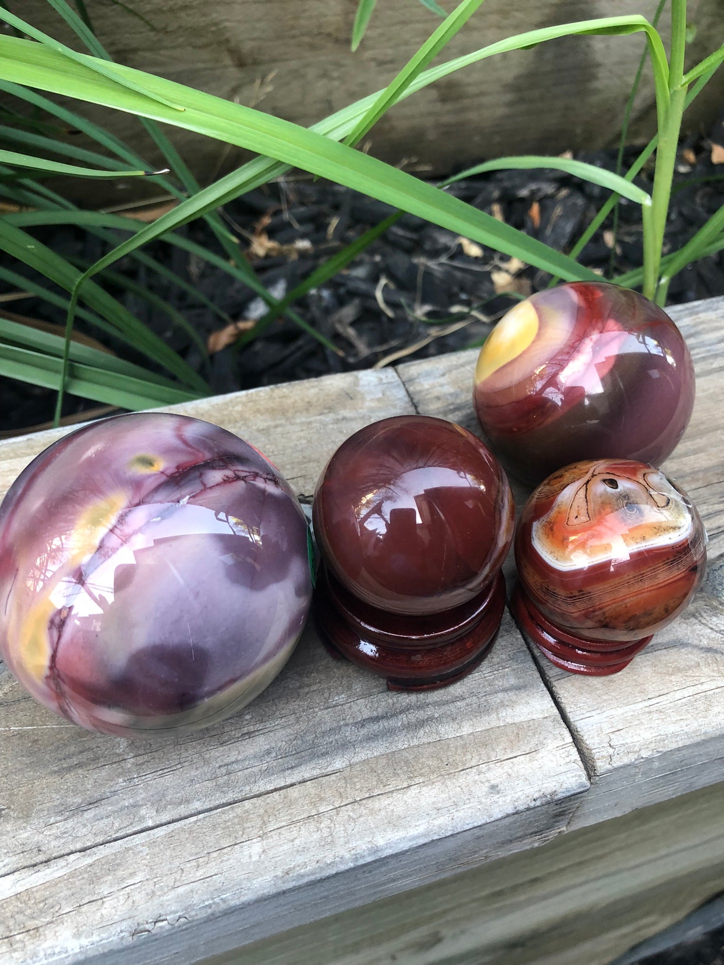 Shown here with two Sardonyx Spheres - also available to purchase 